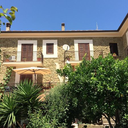 Pozzo Medievale Prignano Cilento Exterior foto